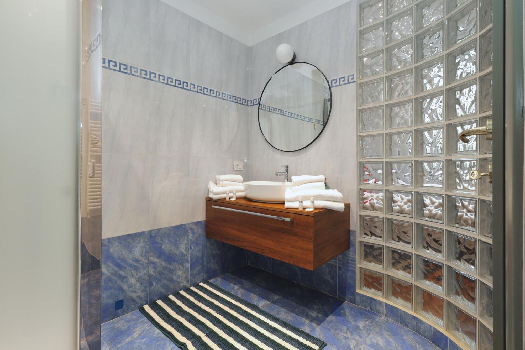 Ferienwohnung Joivy Modern Flat Near Duomo Di Milano Exterior foto